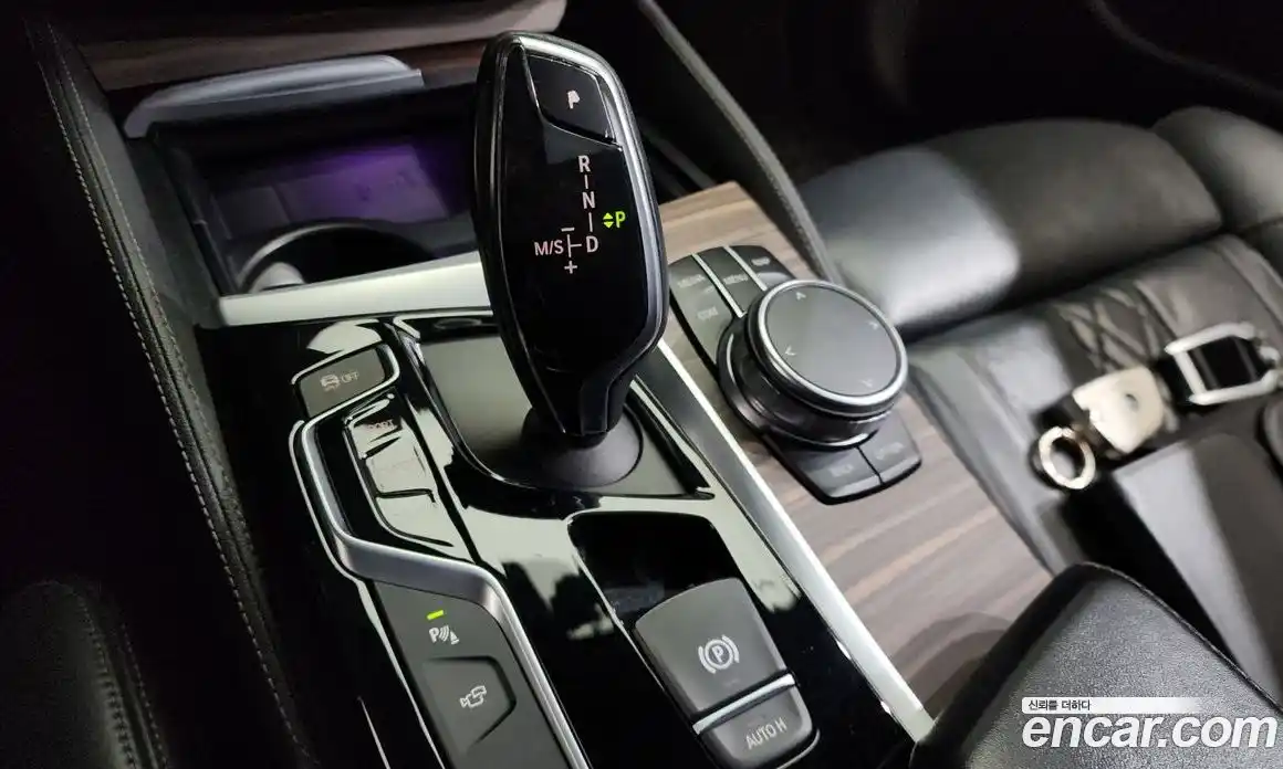 BMW 5-Series 2018 2.0 Автомат в Москве № 622361, фото 9