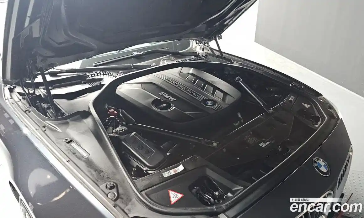 BMW 5-Series 2014 2.0 Автомат в Москве № 622384, фото 6