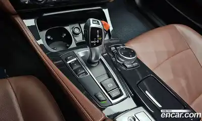 BMW 5-Series 2014 2.0 Автомат в Москве № 622384, миниатюра 9