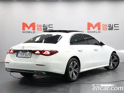 Mercedes-Benz E-Class 2025 2.0 Автомат в Москве № 622717, миниатюра 4