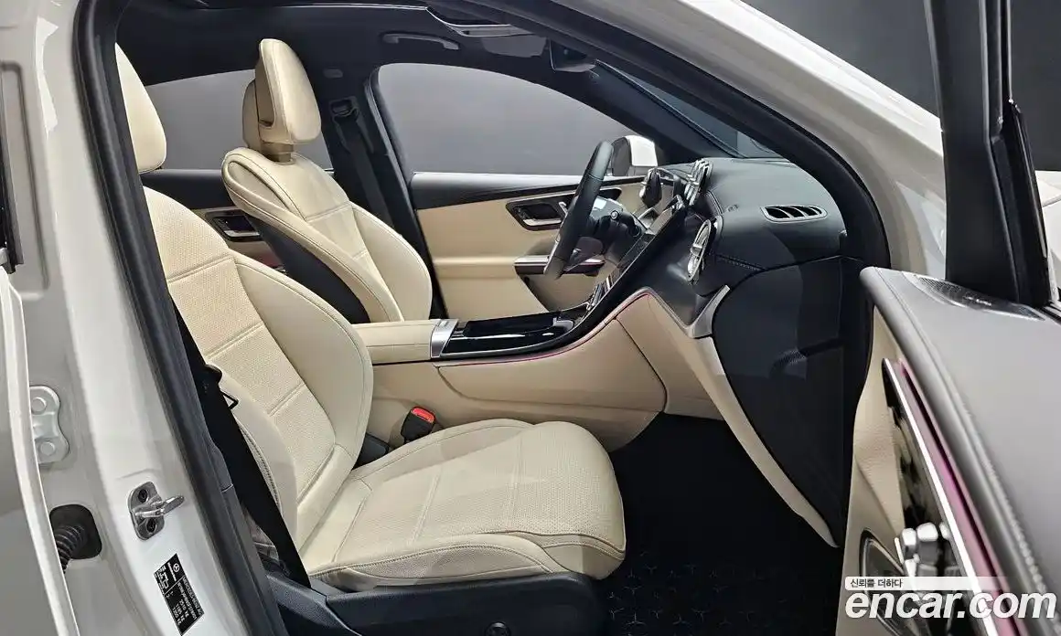 Mercedes-Benz GLC-Class 2025 2.0 Автомат в Москве № 622874, фото 10