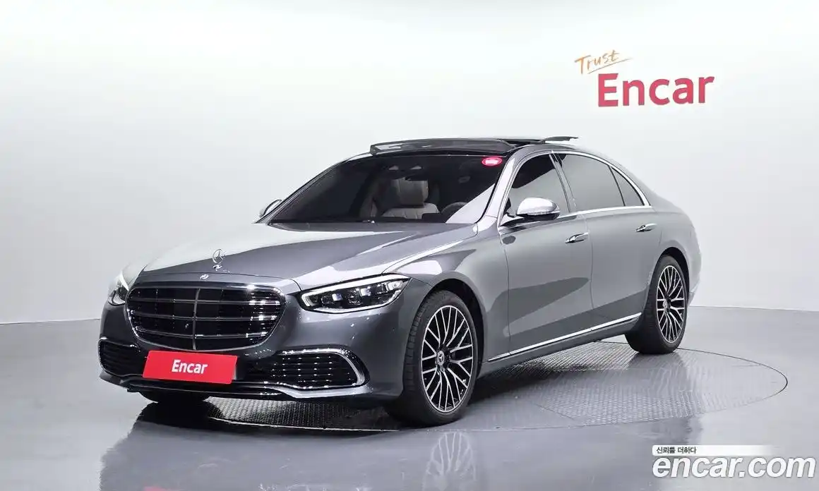 Mercedes-Benz S-Class 2024 3.0 Автомат в Москве № 622883, фото 1