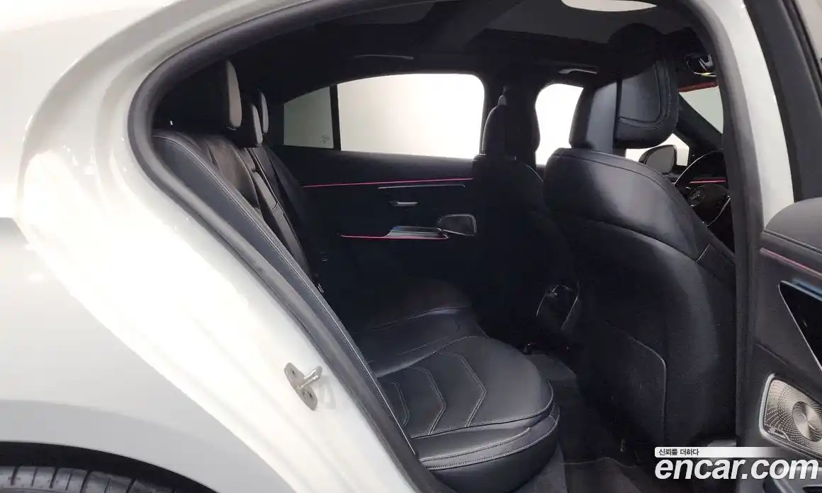 Mercedes-Benz E-Class 2024 2.0 Автомат в Москве № 622902, фото 11