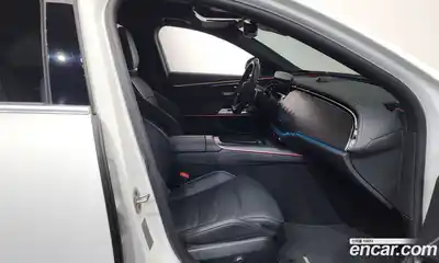 Mercedes-Benz E-Class 2024 2.0 Автомат в Москве № 622902, миниатюра 10