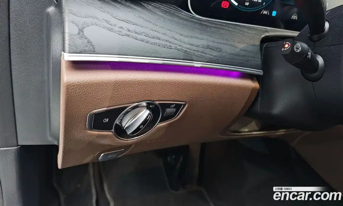 Mercedes-Benz E-Class 2023 2.0 Автомат в Москве № 622941, фото 13