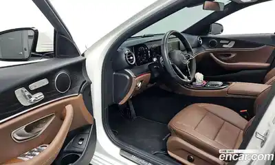 Mercedes-Benz E-Class 2023 2.0 Автомат в Москве № 622941, миниатюра 10