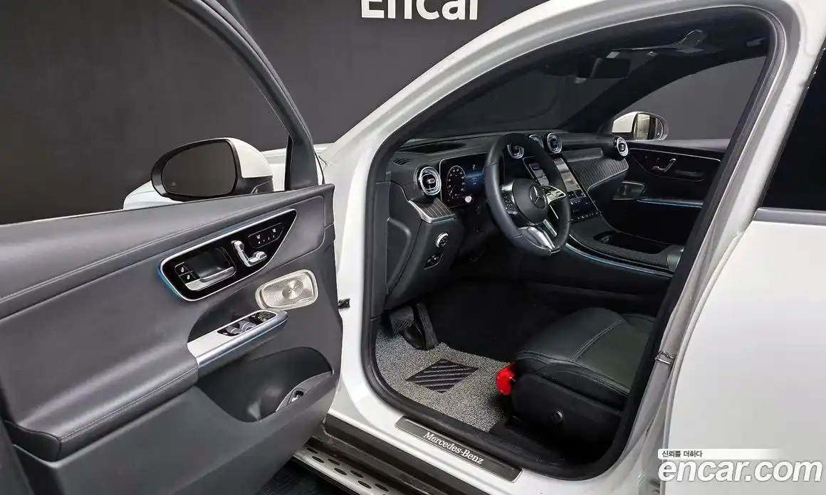 Mercedes-Benz GLC-Class 2025 2.0 Автомат в Москве № 623006, фото 15