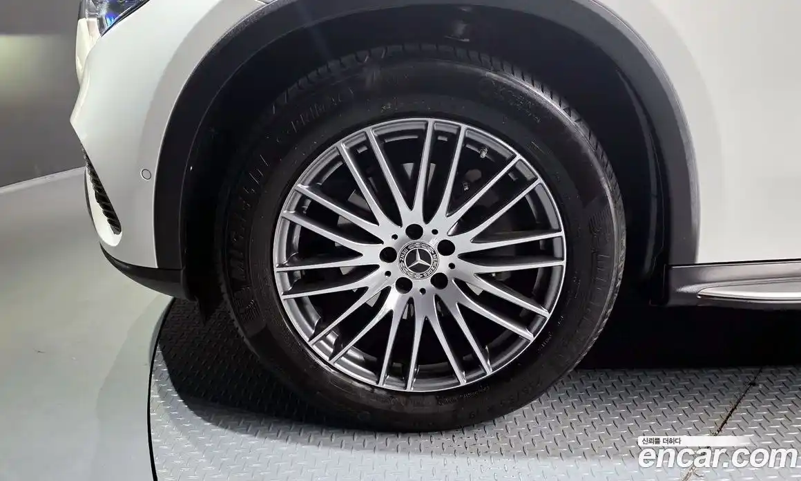 Mercedes-Benz GLC-Class 2025 2.0 Автомат в Москве № 623006, фото 20