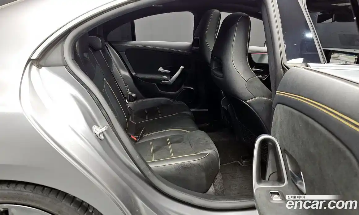 Mercedes-Benz CLA-Class 2021 2.0 Автомат в Москве № 623250, фото 12