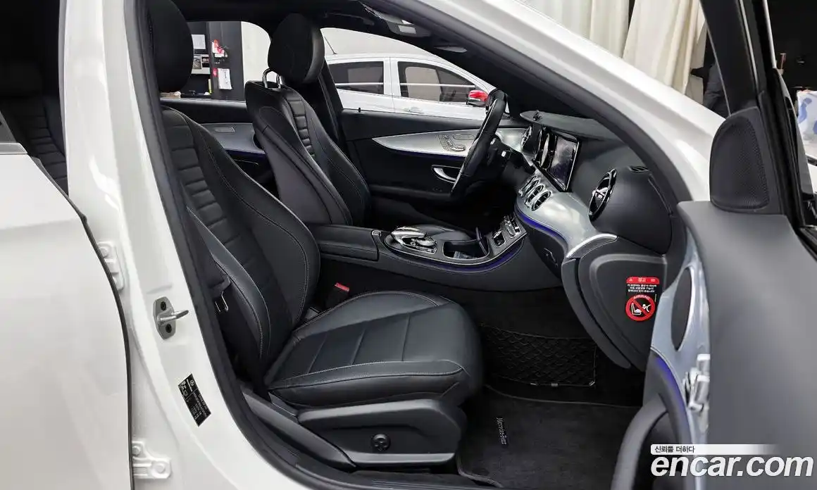 Mercedes-Benz E-Class 2020 2.0 Автомат в Москве № 623303, фото 11