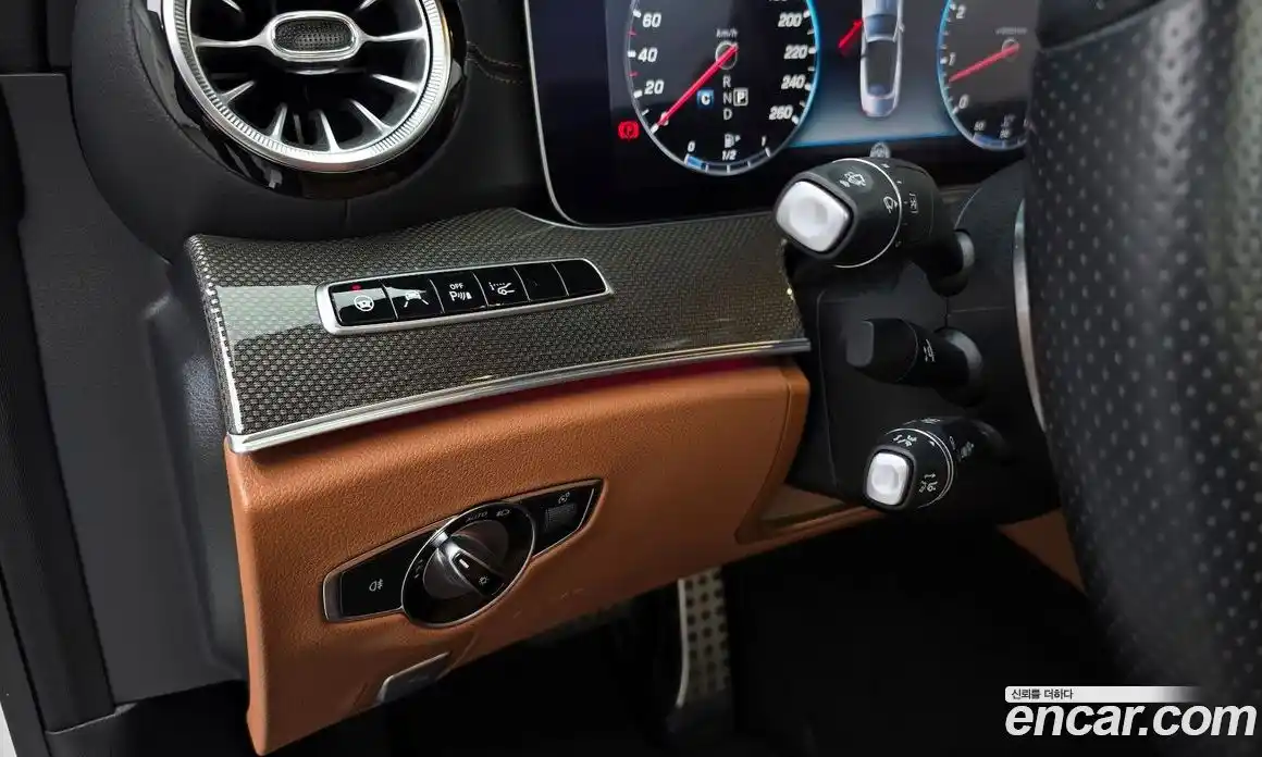 Mercedes-Benz E-Class 2018 3.0 Автомат в Москве № 623472, фото 17