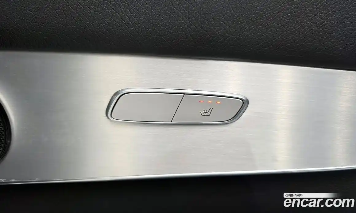 Mercedes-Benz GLC-Class 2019 2.0 Автомат в Москве № 624179, фото 19