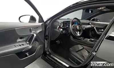 Mercedes-Benz A-Class 2021 2.0 Автомат в Москве № 624488, миниатюра 11