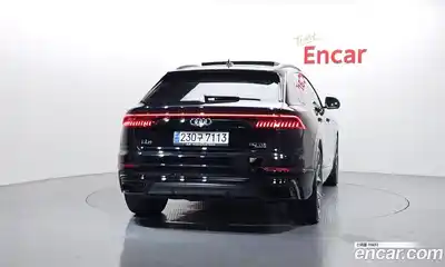 Audi Q8 2023 3.0 Автомат в Москве № 624803, миниатюра 4