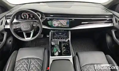 Audi Q8 2023 3.0 Автомат в Москве № 624803, миниатюра 7
