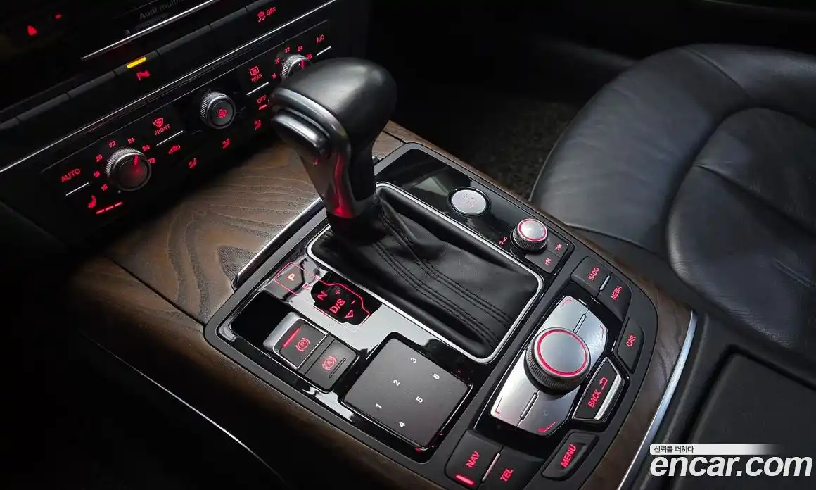 Audi A6 2015 2.0 Автомат в Москве № 625579, фото 9