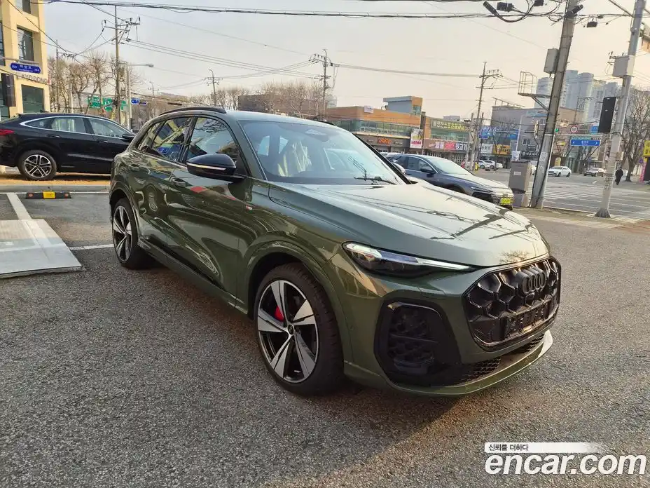 Audi Q5 2025 2.0 Автомат в Москве № 625819, фото 4