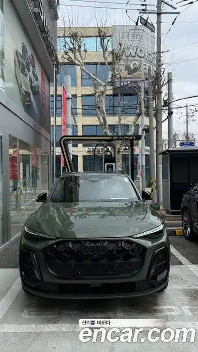 Audi Q5 2025 2.0 Автомат в Москве № 625836, миниатюра 2