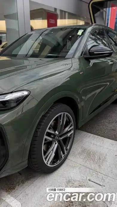 Audi Q5 2025 2.0 Автомат в Москве № 625836, миниатюра 5