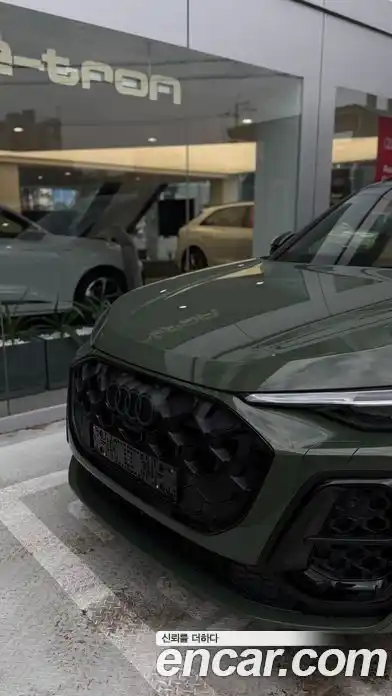 Audi Q5 2025 2.0 Автомат в Москве № 625836, миниатюра 6