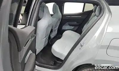 Volvo EX30 2025 0.2 Автомат в Москве № 626135, миниатюра 11