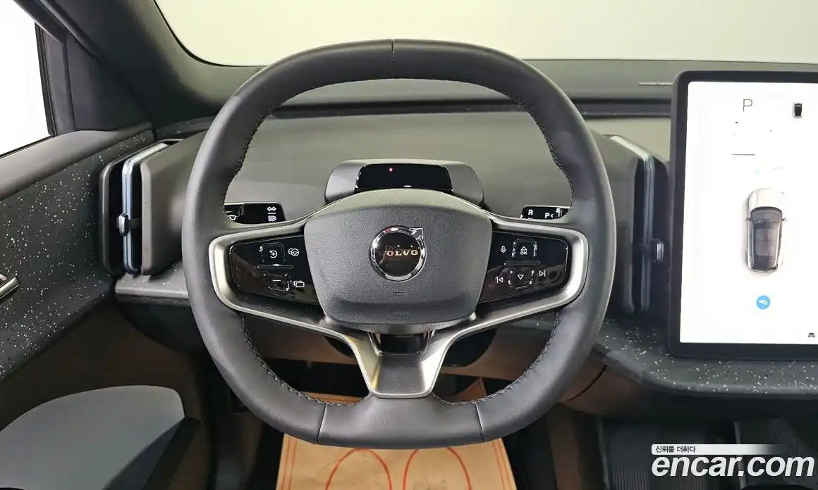 Volvo EX30 2025 0.2 Автомат в Москве № 626135, фото 13