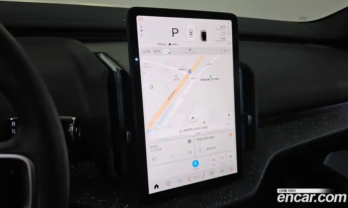 Volvo EX30 2025 0.2 Автомат в Москве № 626135, фото 15