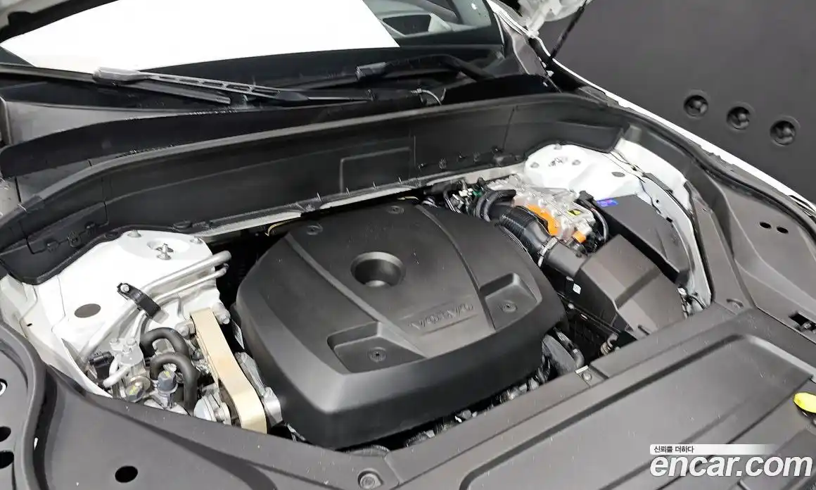 Volvo XC90 2024 2.0 Автомат в Москве № 626194, фото 5