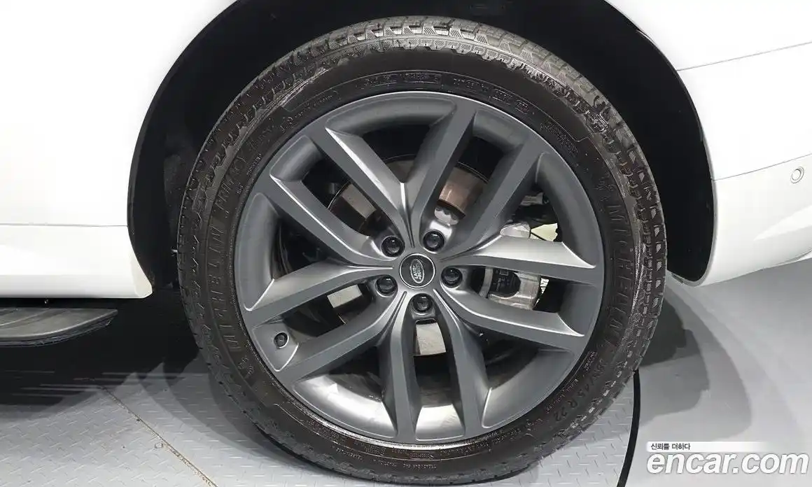 Land Rover Range-Rover Sport 2025 3.0 Автомат в Москве № 627203, фото 5