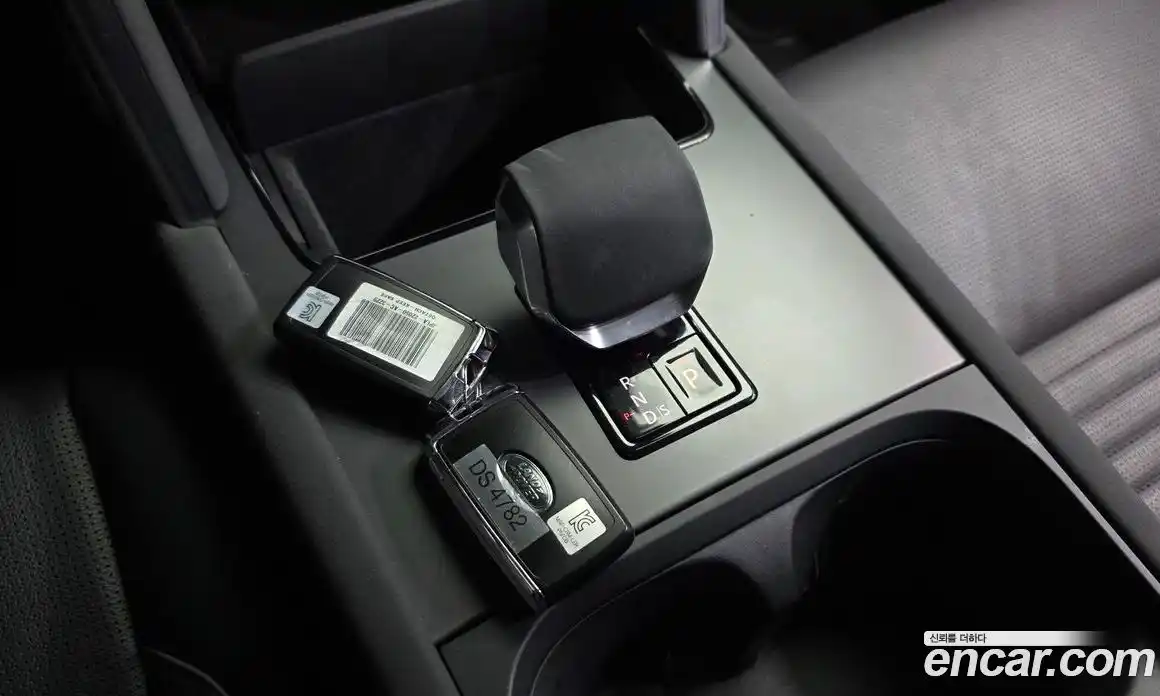 Land Rover Discovery Sport 2025 2.0 Автомат в Москве № 627289, фото 8