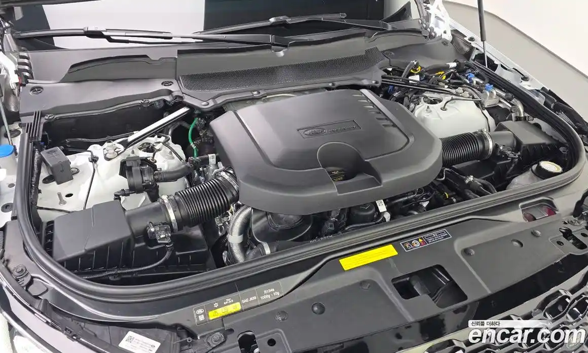 Land Rover Discovery 2024 3.0 Автомат в Москве № 627306, фото 10