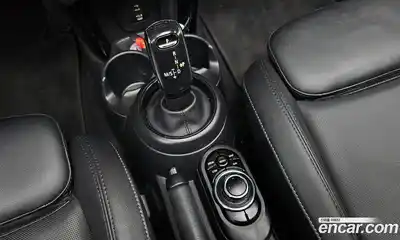 Mini Cooper 2022 1.5 Автомат в Москве № 627802, миниатюра 9