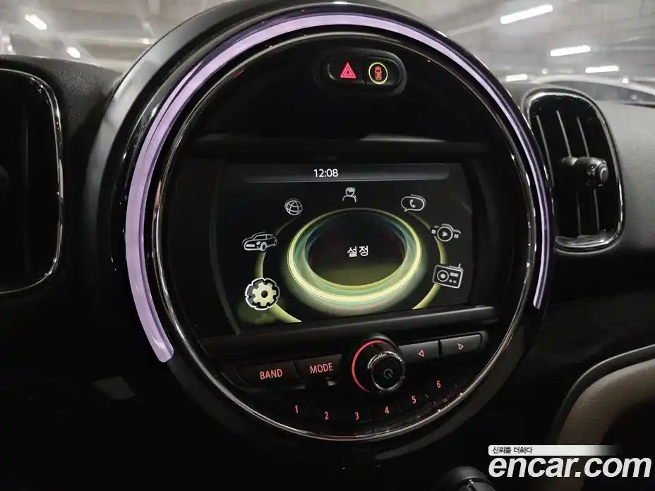 Mini Countryman 2018 2.0 Автомат в Москве № 627967, фото 14