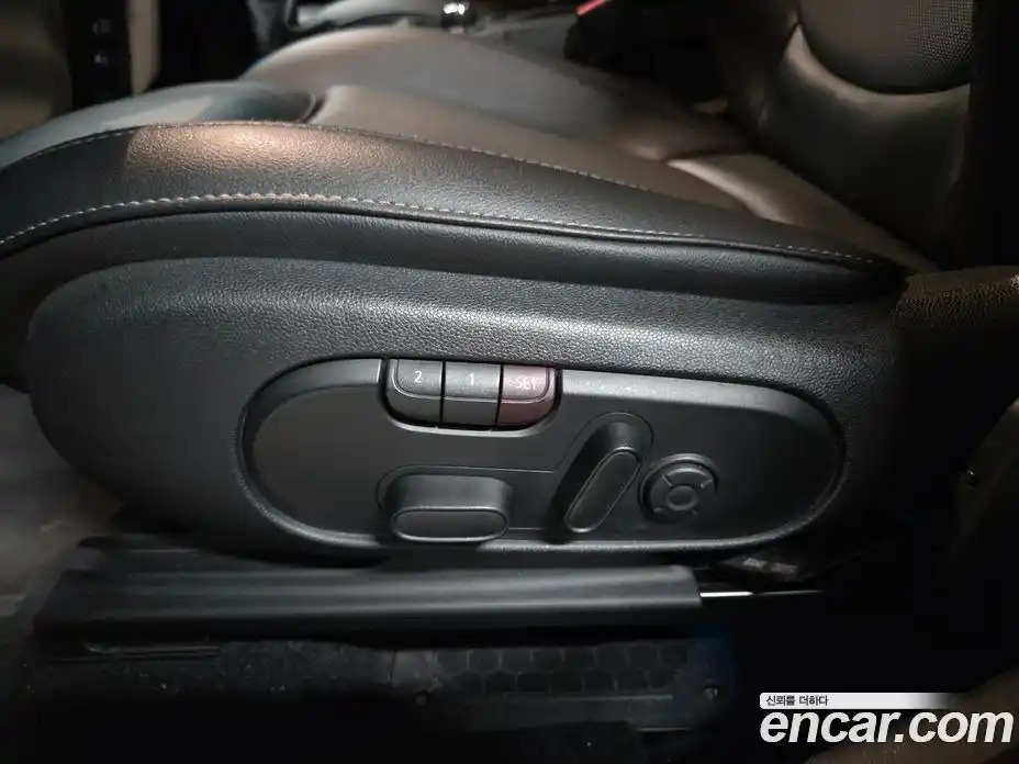 Mini Countryman 2018 2.0 Автомат в Москве № 627967, фото 17