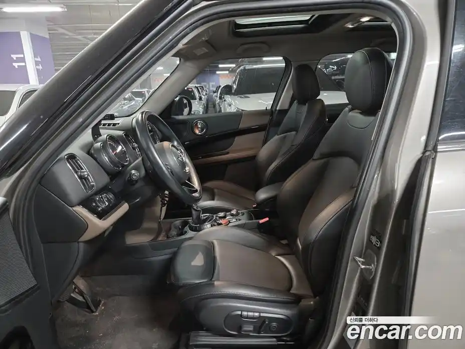 Mini Countryman 2018 2.0 Автомат в Москве № 627967, фото 10