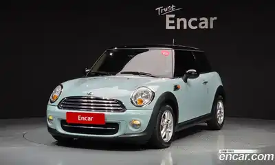 Mini Cooper, 2012
