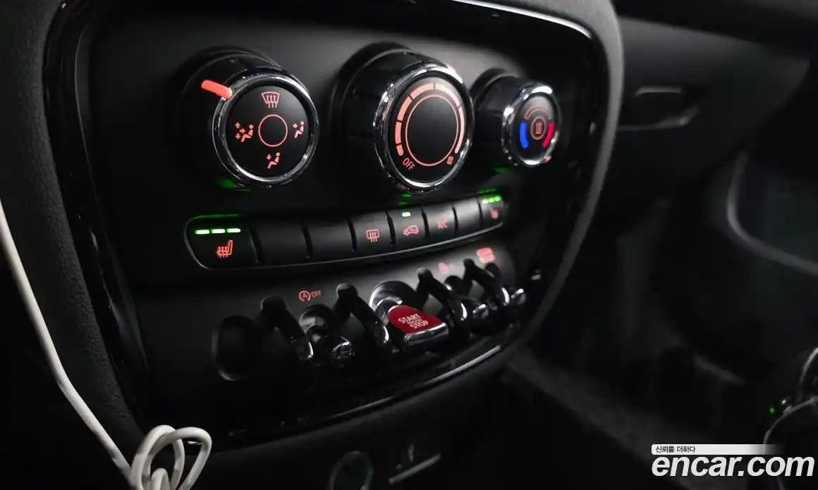 Mini Clubman 2019 2.0 Автомат в Москве № 628208, фото 16