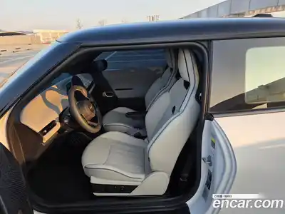 Mini Cooper 2024 0.1 Автомат в Москве № 628230, миниатюра 5