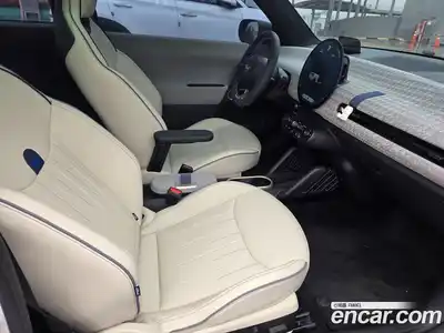 Mini Cooper 2024 0.1 Автомат в Москве № 628230, миниатюра 6