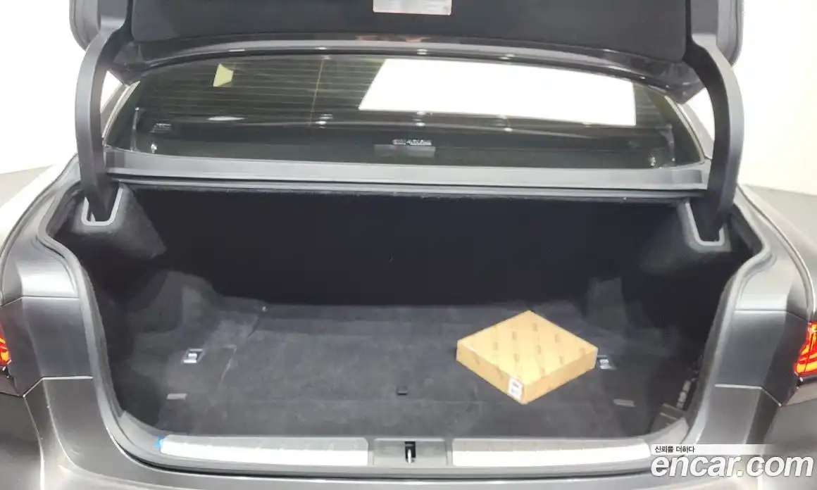 Lexus LS 2022 3.4 Автомат в Москве № 628517, фото 19