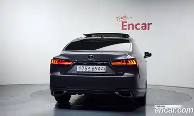 Lexus LS 2022 3.4 Автомат в Москве № 628517, миниатюра 3