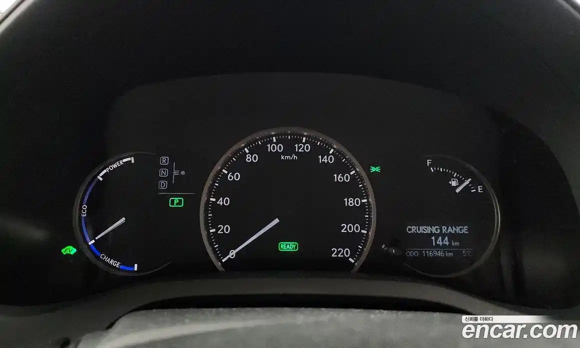 Lexus CT200h 2017 1.8 Автомат в Москве № 628659, фото 8