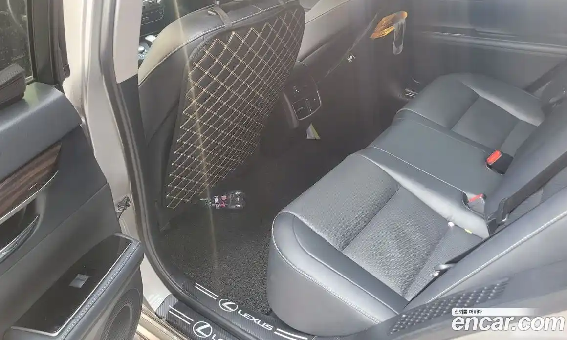 Lexus ES 2017 2.5 Автомат в Москве № 628783, фото 15