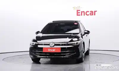 Volkswagen Golf 2026 2.0 Автомат в Москве № 628814, миниатюра 3