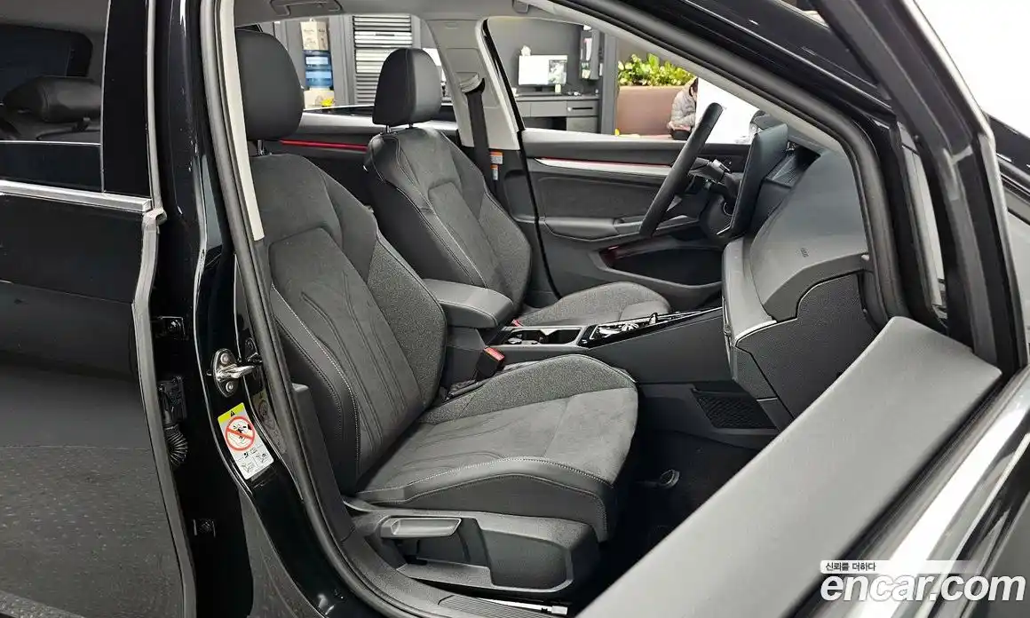 Volkswagen Golf 2026 2.0 Автомат в Москве № 628814, фото 10