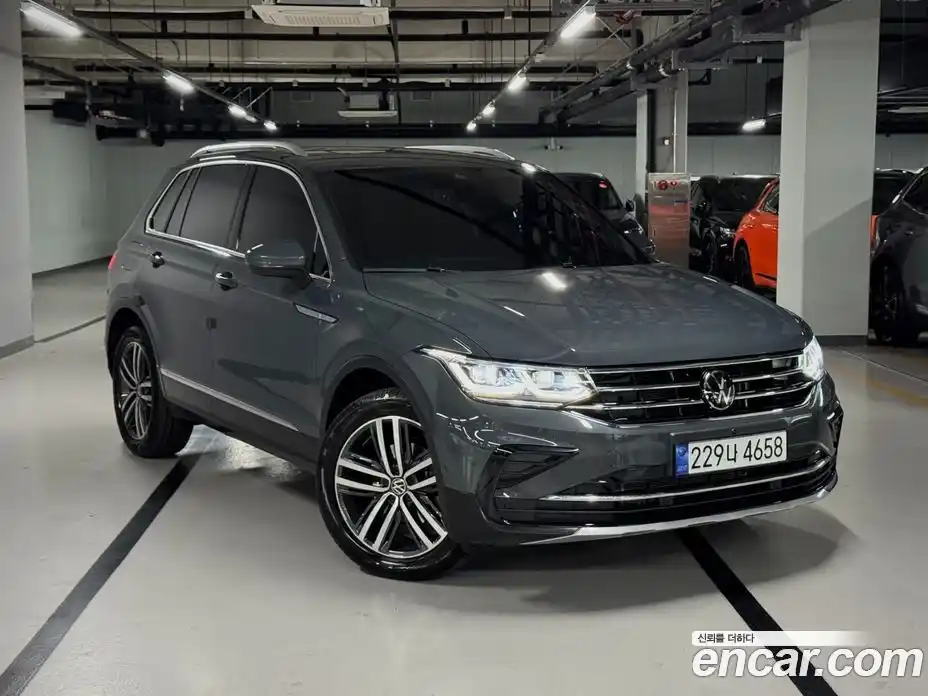 Volkswagen Tiguan 2024 2.0 Автомат в Москве № 628841, фото 1