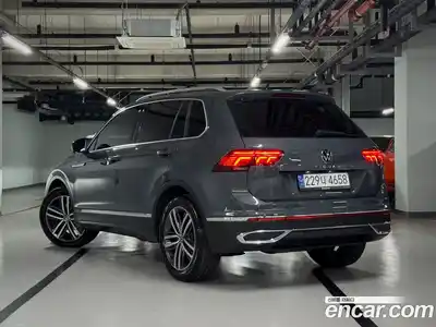 Volkswagen Tiguan 2024 2.0 Автомат в Москве № 628841, миниатюра 2