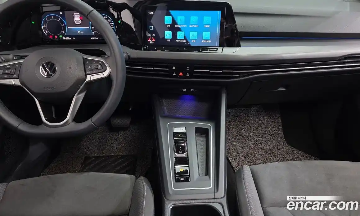 Volkswagen Golf 2022 2.0 Автомат в Москве № 628941, фото 15