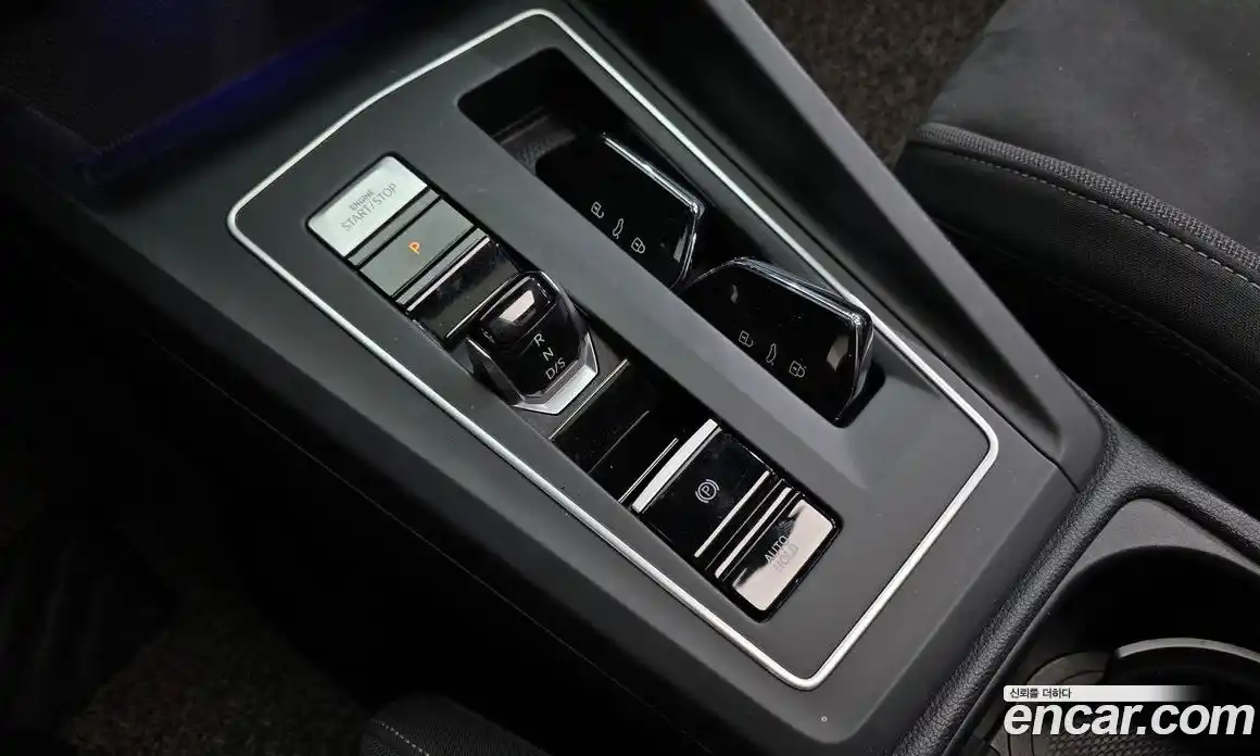 Volkswagen Golf 2022 2.0 Автомат в Москве № 628941, фото 9