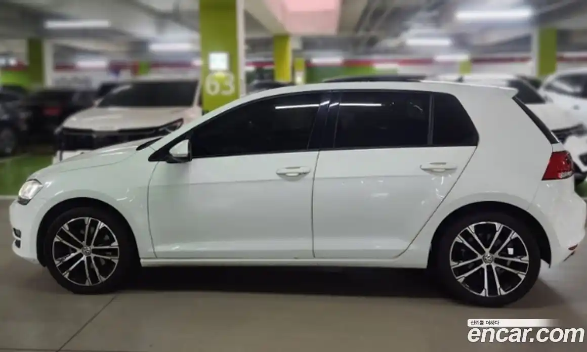 Volkswagen Golf 2014 1.4 Автомат в Москве № 629037, фото 3